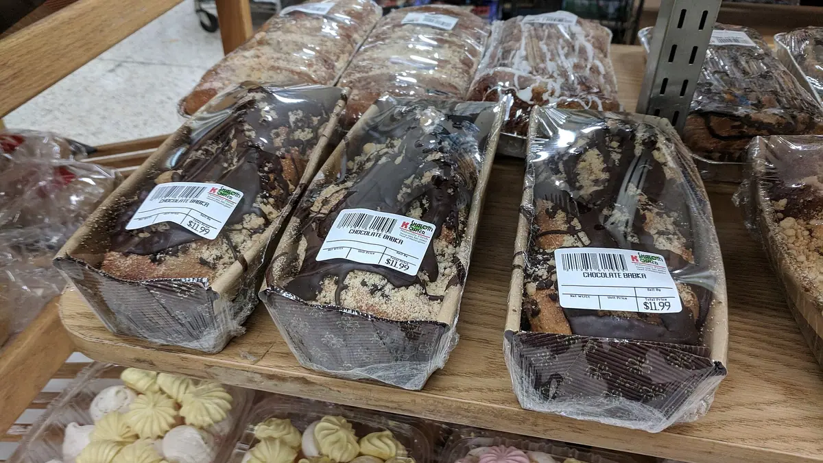 Greggs – bakery in Algarkirk, Boston